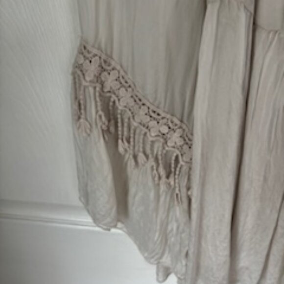 Women's Oversized Long Sleeve Top - Ivory - Picture 4 of 6